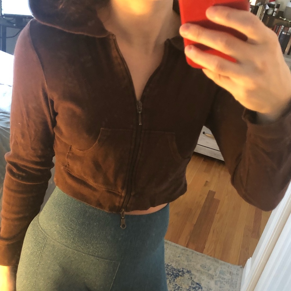 Cropped workout hoodie